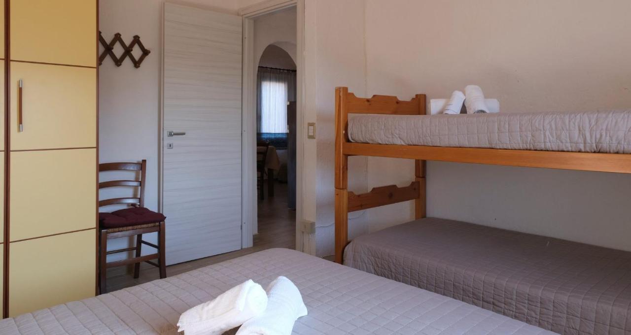 Aria Di Vacanza - Gelsi ออลเบีย ภายนอก รูปภาพ